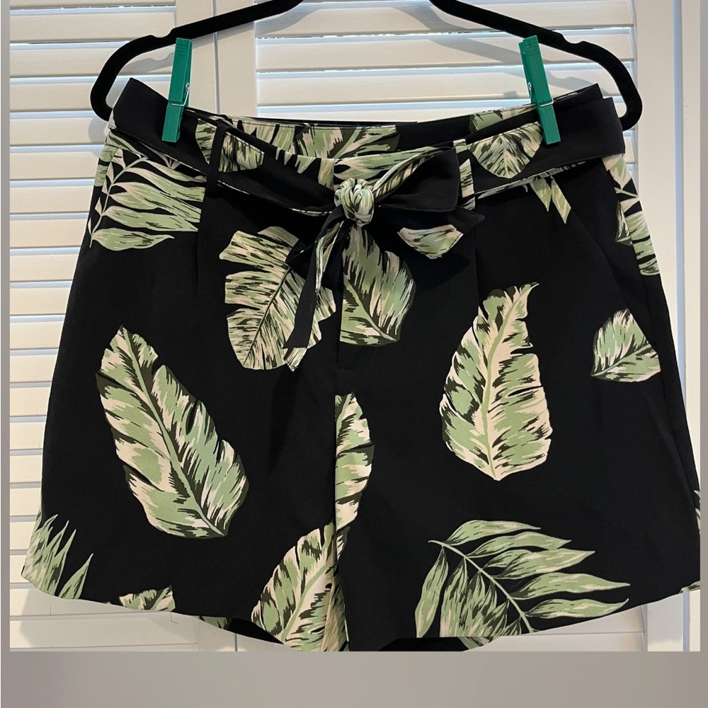 Ann Taylor | NWOT Beach Shorts | High Waist Tie Front Tropical Shorts | 4